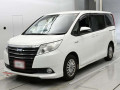 2015 Toyota Noah
