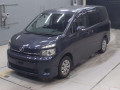 2010 Toyota Voxy