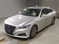 2018 Toyota Crown Hybrid