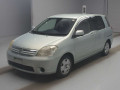 2004 Toyota Raum