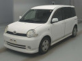 2004 Toyota Sienta
