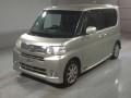 2013 Daihatsu Tanto