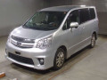 2011 Toyota Noah