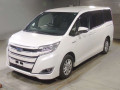 2017 Toyota Noah