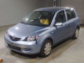 2003 Mazda Demio