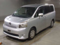 2007 Toyota Voxy