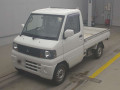 2005 Mitsubishi Minicab Truck