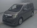 2013 Toyota Noah