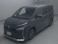 2022 Toyota Voxy