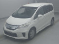 2013 Honda Freed hybrid