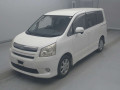 2008 Toyota Noah