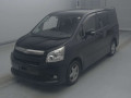 2009 Toyota Noah
