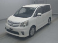 2013 Toyota Noah