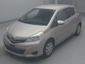 2011 Toyota Vitz