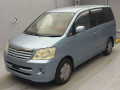 2003 Toyota Noah