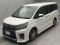 2017 Toyota Voxy