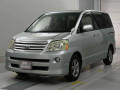 2007 Toyota Noah