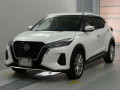 2021 Nissan KIX