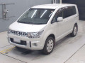 2016 Mitsubishi Delica D5