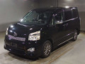 2013 Toyota Voxy