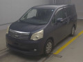 2012 Toyota Noah