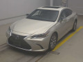 2019 Lexus ES