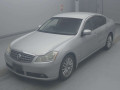 2005 Nissan Fuga