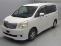 2011 Toyota Noah