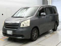 2007 Toyota Noah
