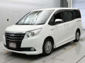 2015 Toyota Noah
