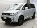 2015 Mitsubishi Delica D5