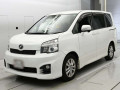 2013 Toyota Voxy