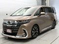 2023 Toyota Alphard Hybrid