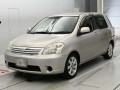 2003 Toyota Raum