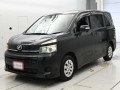 2013 Toyota Voxy