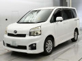 2011 Toyota Voxy