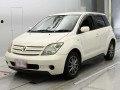2003 Toyota IST