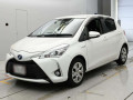 2017 Toyota Vitz