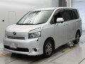 2009 Toyota Voxy