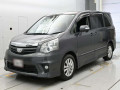 2012 Toyota Noah
