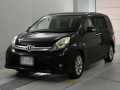 2013 Toyota Isis