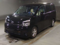 2013 Toyota Voxy