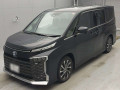 2022 Toyota Voxy
