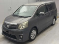 2010 Toyota Noah