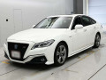 2019 Toyota Crown Hybrid