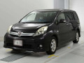 2013 Toyota Isis