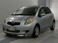 2005 Toyota Vitz