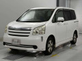 2007 Toyota Noah