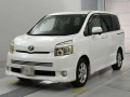 2009 Toyota Voxy