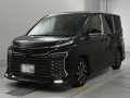 2022 Toyota Voxy